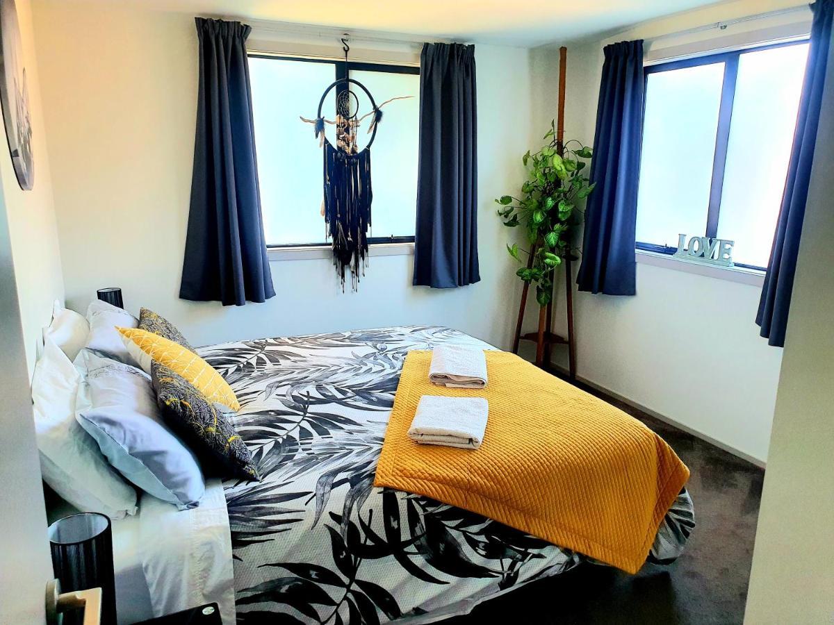 Villa Hawea Heaven: Superking Beds + Hot Tub + Mountain Wanaka Exterior foto