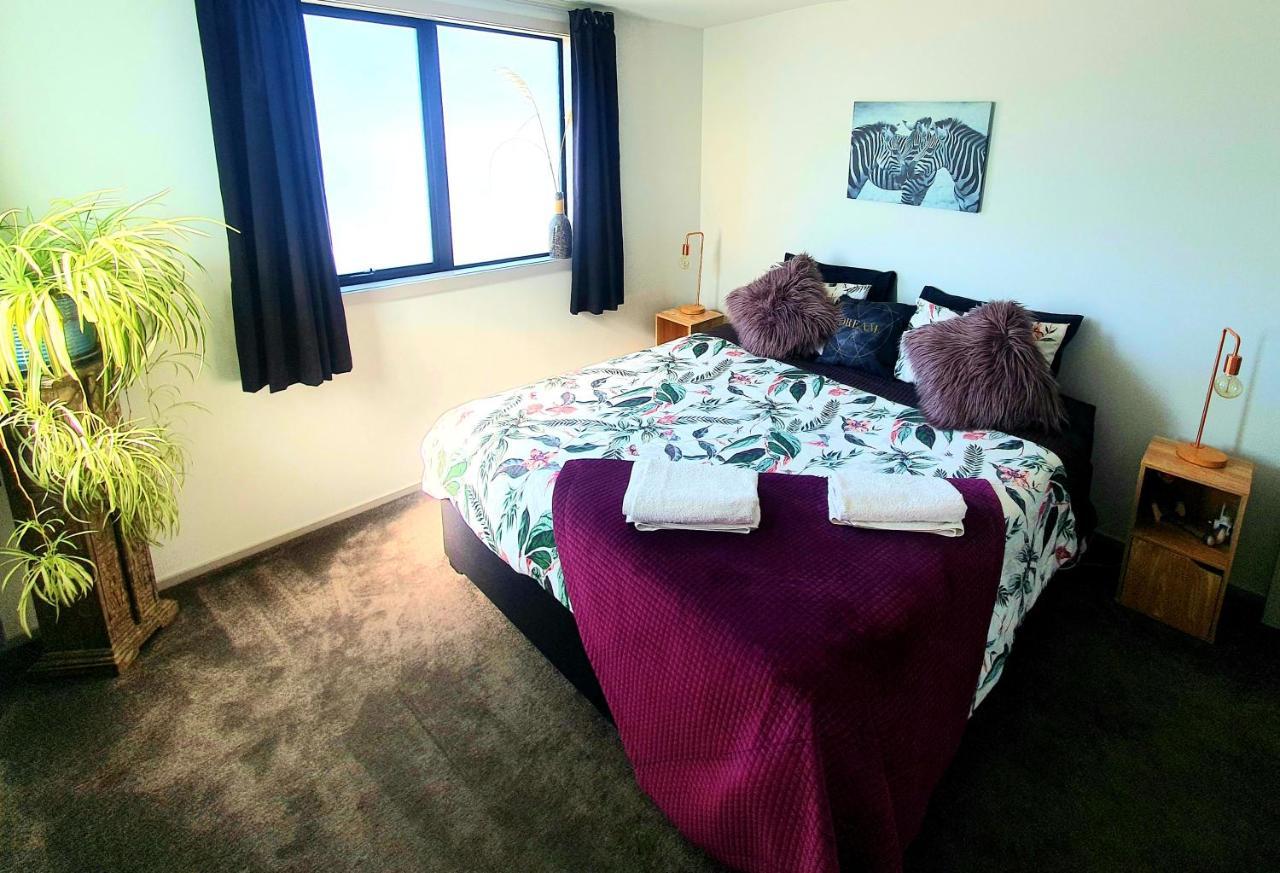 Villa Hawea Heaven: Superking Beds + Hot Tub + Mountain Wanaka Exterior foto