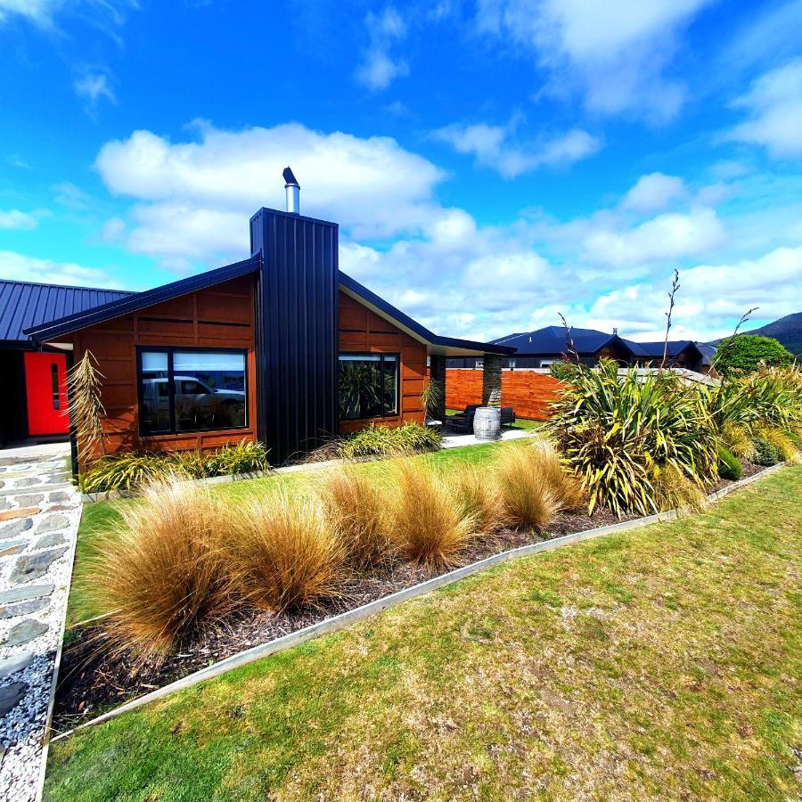Villa Hawea Heaven: Superking Beds + Hot Tub + Mountain Wanaka Exterior foto